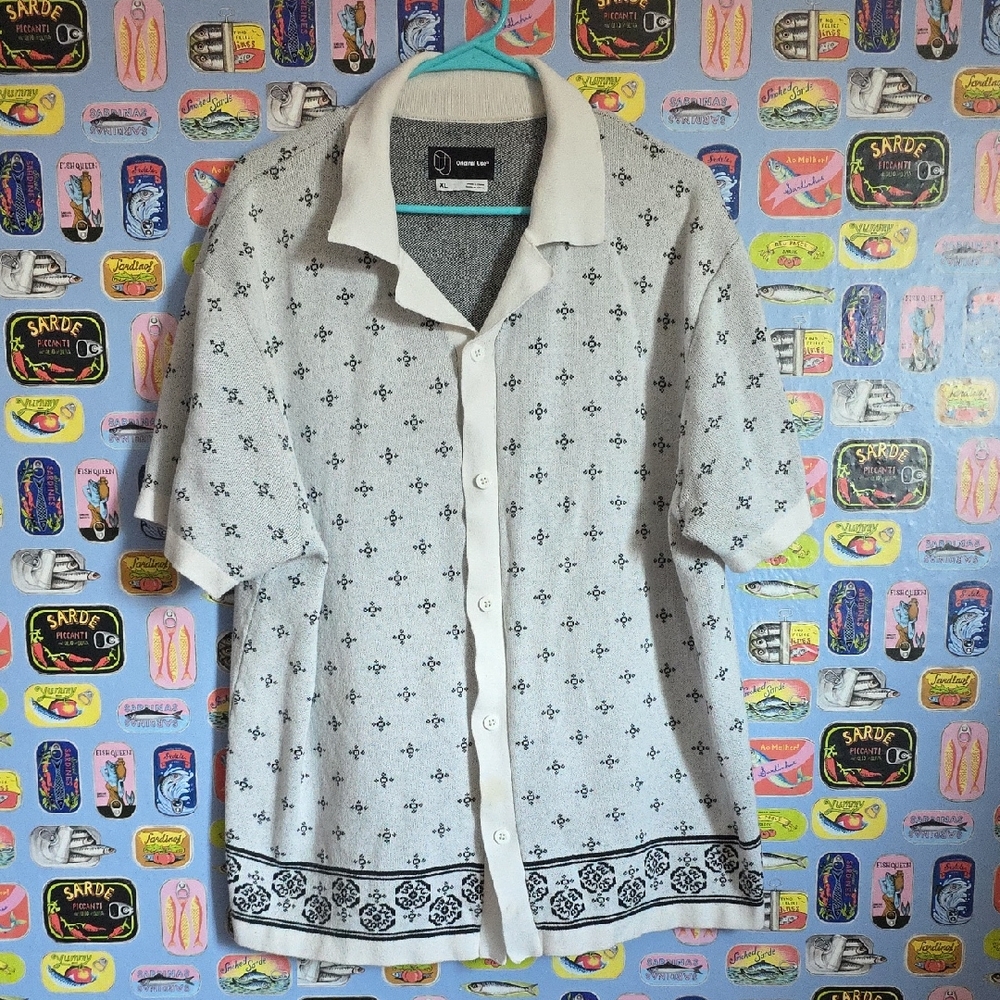 Original Use White and Black Patterned Shirt